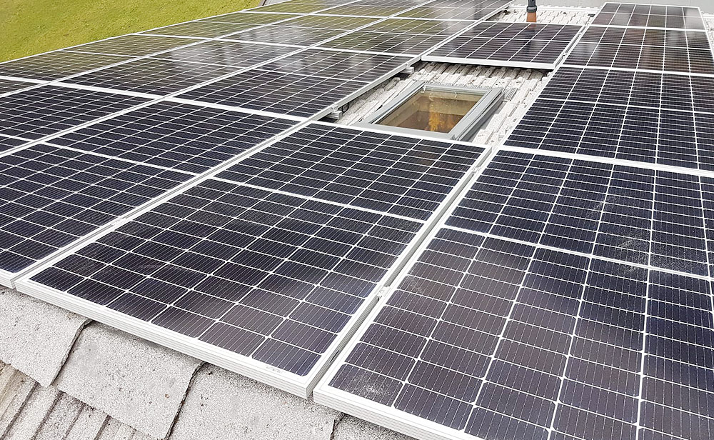 Gästehaus Neustift: PV 12 kWp + Heizstabsteuerung + Batteriespeicher 20 kWh