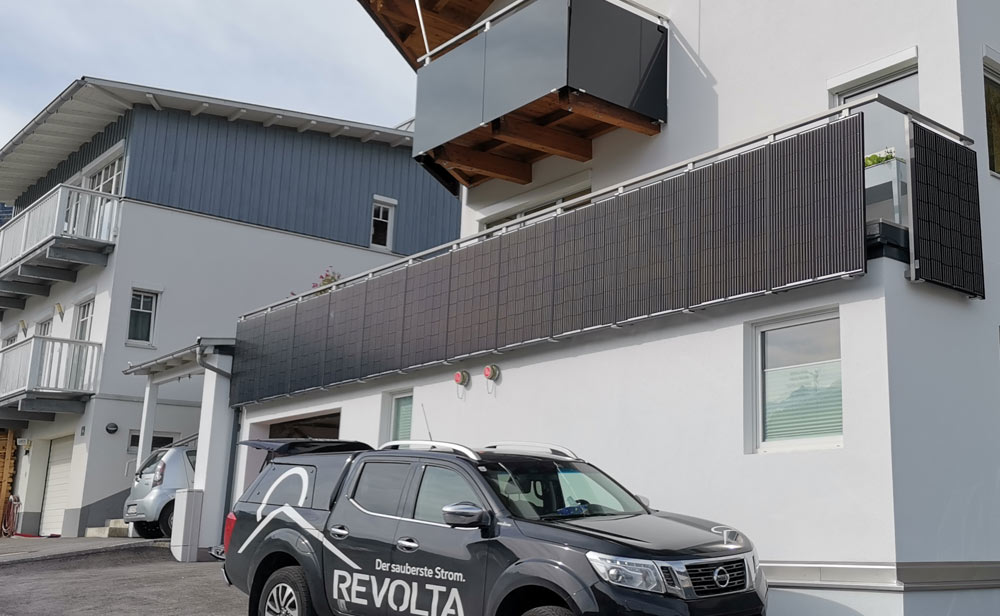 Wohnhaus Oberperfuss 4kWp Balkonanlage