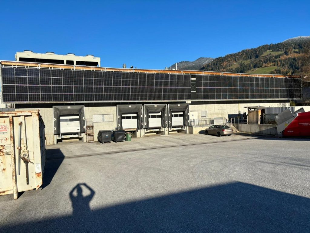 50kW Fassade St Johann Pongau